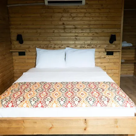 Sari Konak Butik Gure